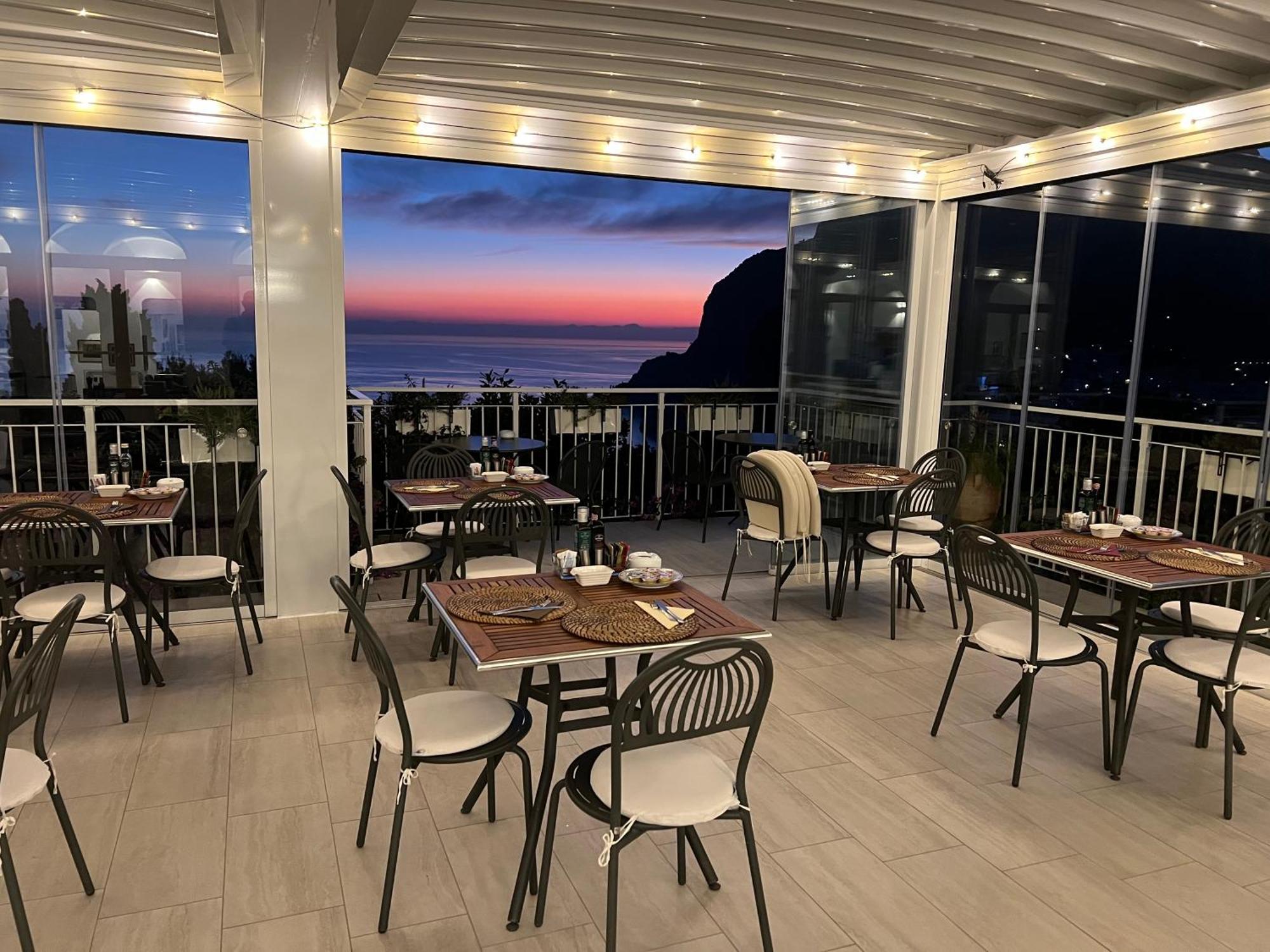 La Reginella Capri Hotel Eksteriør billede