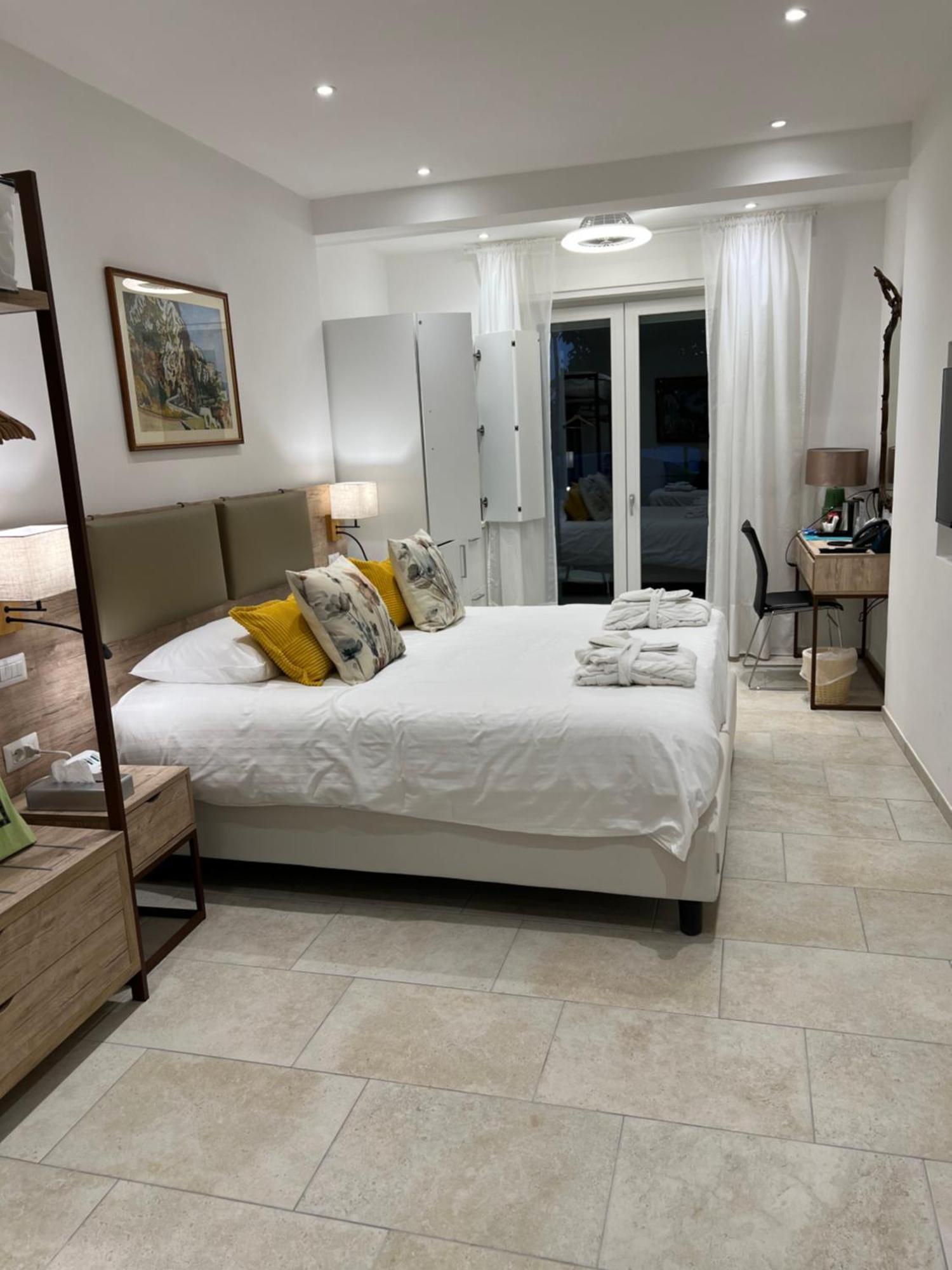 La Reginella Capri Hotel Eksteriør billede
